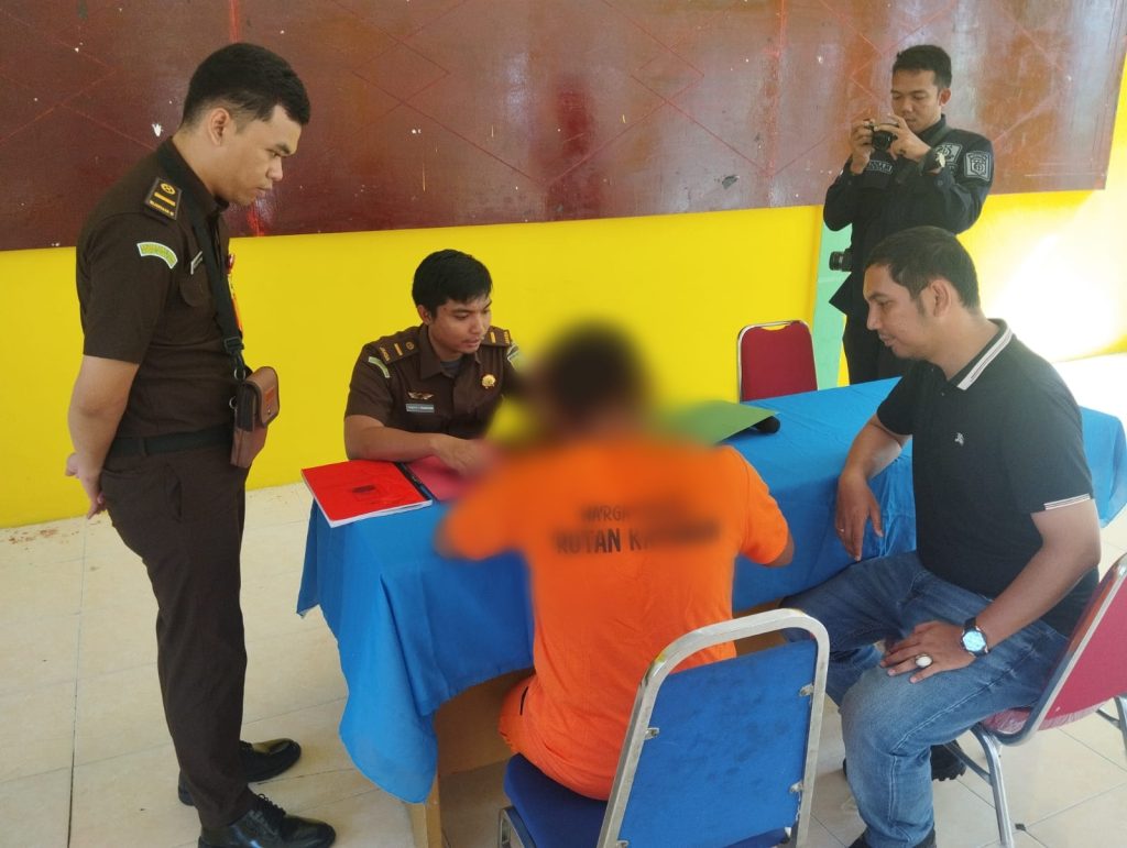 Point Blur_Jul042024_191457